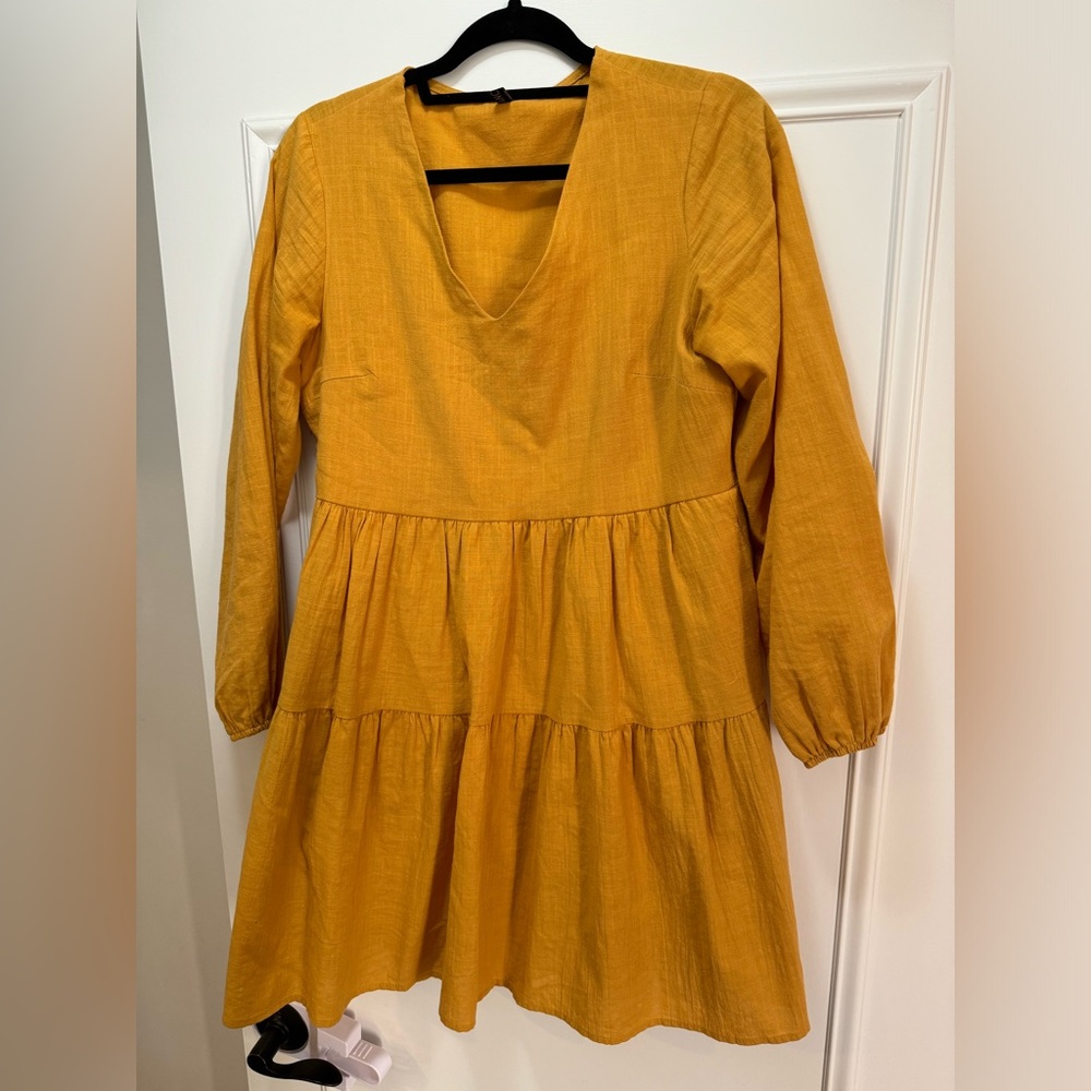 Women’s dress